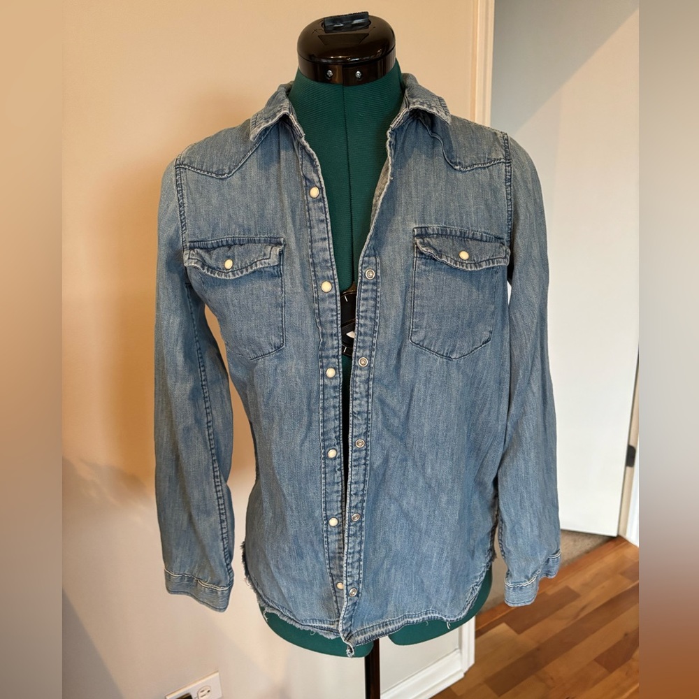 GAP Light Blue Denim Shirt with distressed hem and snap pockets, snap button up